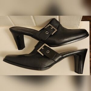 Liz Claiborne Villager Ballard Black Leather Heels Mules Slip-Ons Size 7